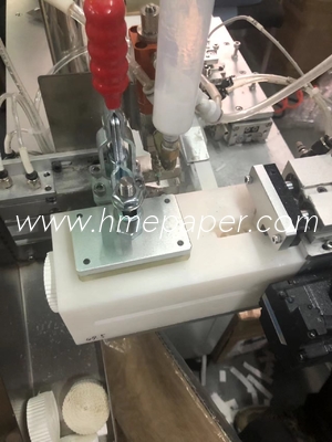 kopen Automatische HMEF instelbare snelheid 220V Spanning lijm applicator 60mm Roll Diameter HME Filter Paper Winding Machine online manufacture